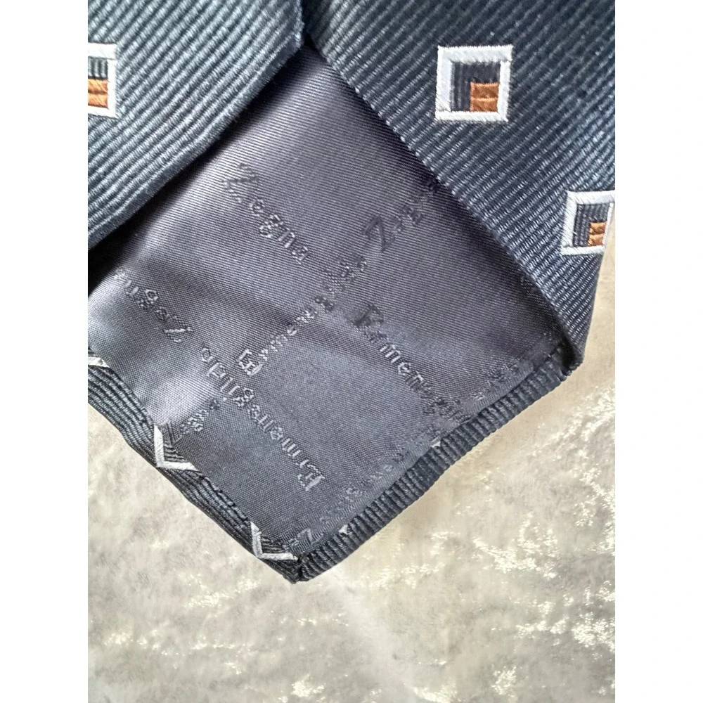 Ermenegildo Zegna Navy Blue Silk Geometric Pattern Mens Neck Tie